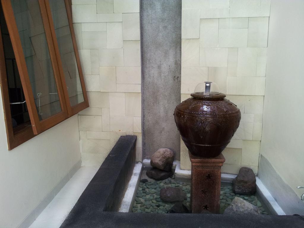 Pondok Mirah Kuta  Exterior photo