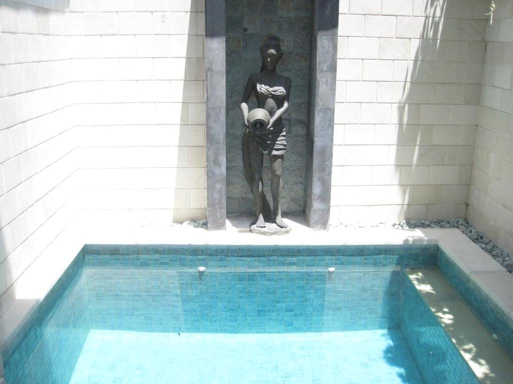 Pondok Mirah Kuta  Exterior photo