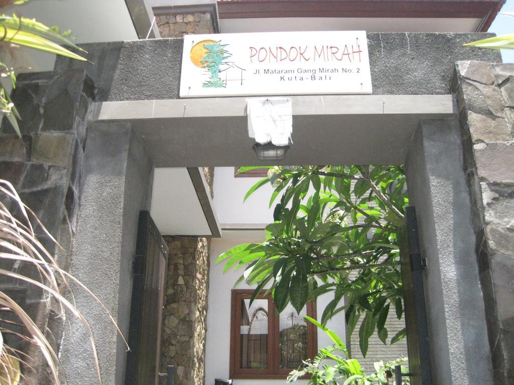 Pondok Mirah Kuta  Exterior photo